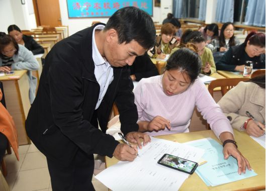 菏泽市100名女致富带头人参加全省农产品电子商务培训班 收获颇丰